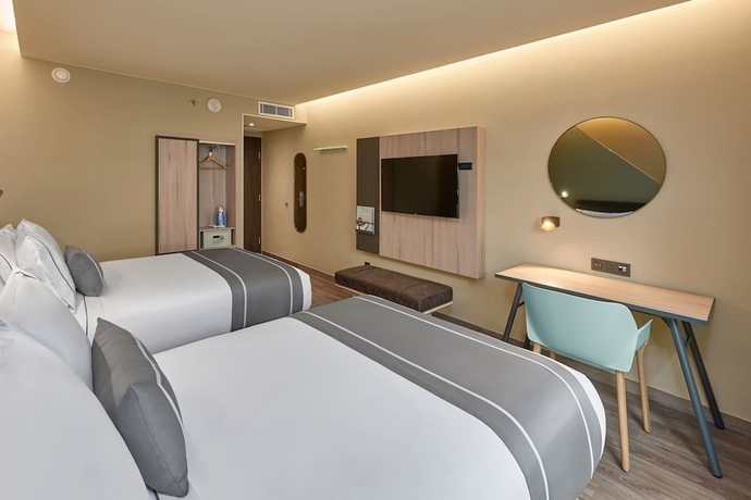 Imagen de la habitación del Hotel City Express Plus Mazatl&aacute;n. Foto 8