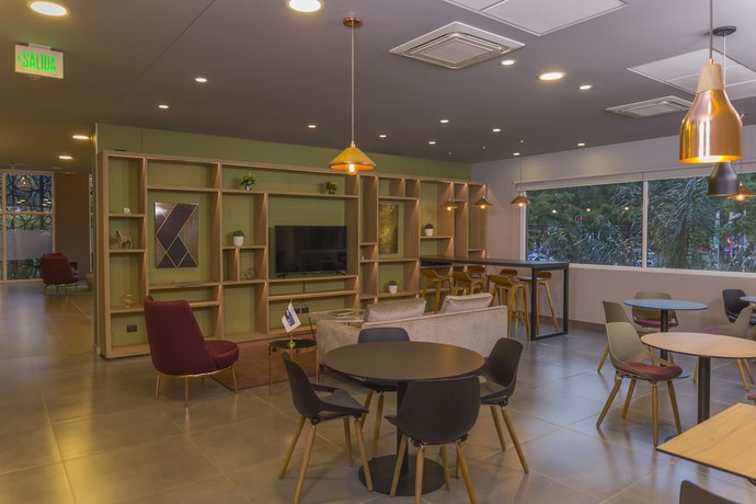 Imagen de los interiores del Hotel City Express Plus Medellin. Foto 18