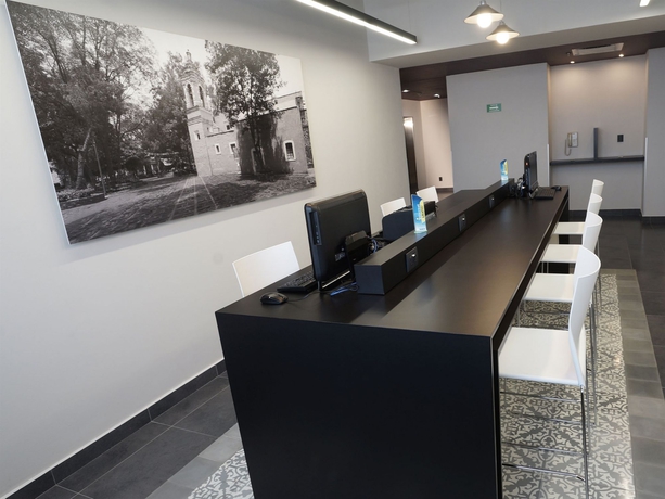 Imagen de los interiores del Hotel City Express Plus Patio Universidad. Foto 6