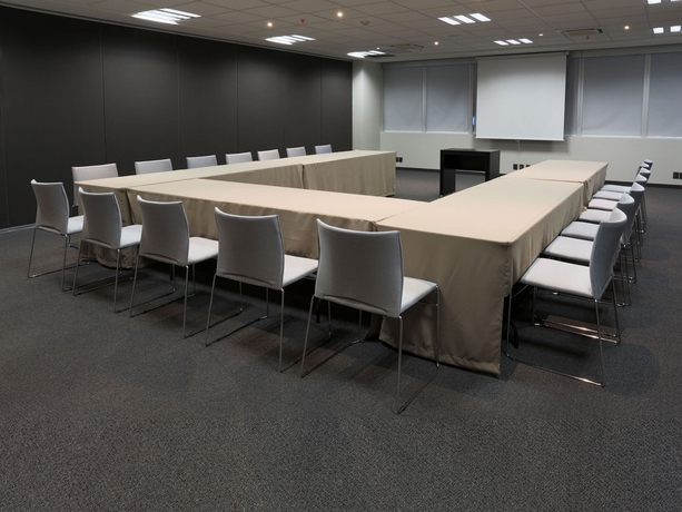 Imagen de los interiores del Hotel City Express Plus Santa Fe. Foto 15