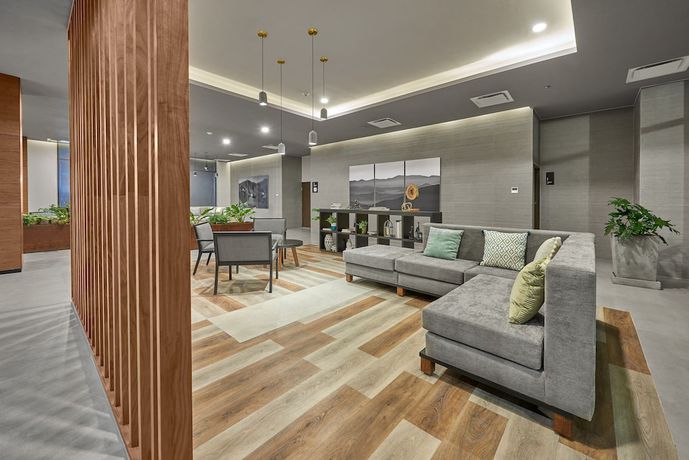 Imagen de los interiores del Hotel City Express Plus Tijuana. Foto 17