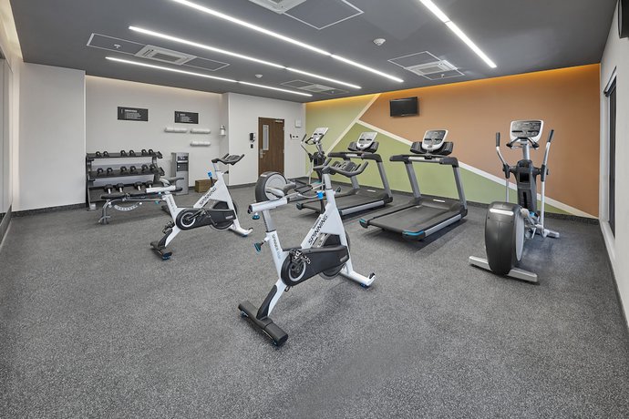 Imagen de los interiores del Hotel City Express Plus by Marriott Guadalajara Providencia. Foto 13