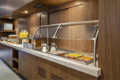 Imagen general del Hotel City Express Plus by Marriott Monterrey Centro. Foto 3