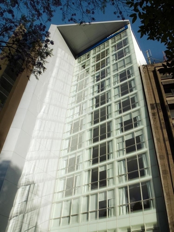 Imagen de los exteriores del Hotel City Express Plus by Marriott Reforma El Ángel. Foto 8