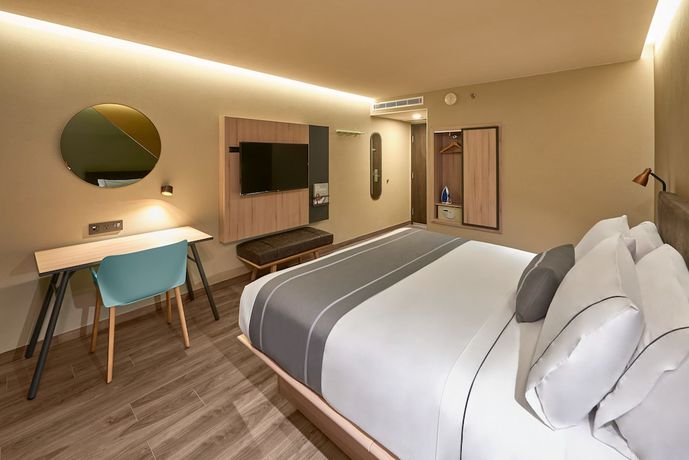 Imagen de la habitación del Hotel City Express Plus by Marriott Tampico. Foto 4