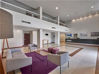 Imagen de los interiores del Hotel City Express Silao Aeropuerto. Foto 5