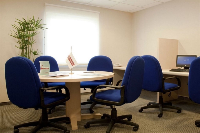 Imagen general del Hotel City Express Suites By Marriott Anzures. Foto 10