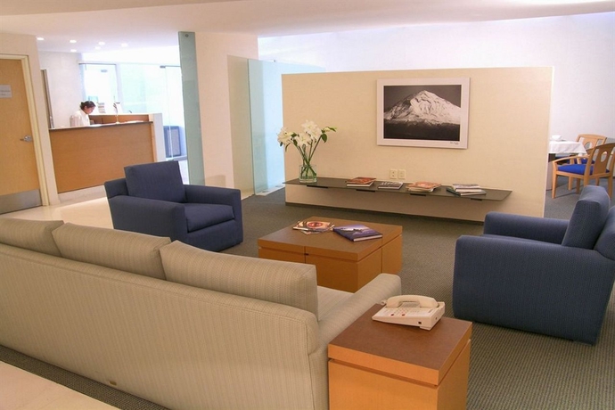 Imagen general del Hotel City Express Suites By Marriott Anzures. Foto 12