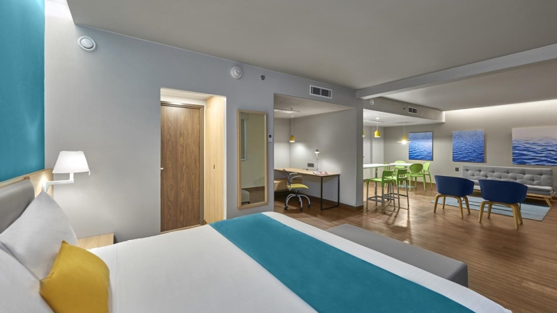 Imagen general del Hotel City Express Suites By Marriott Cancún Aeropuerto Riviera. Foto 8