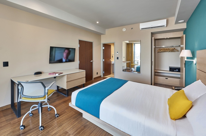 Imagen de la habitación del Hotel City Express Suites By Marriott Tijuana Rio. Foto 9