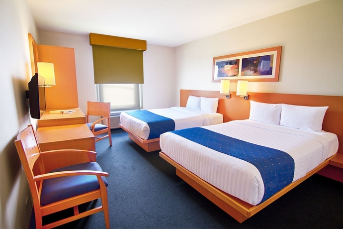 Imagen de la habitación del Hotel City Express Tepotzotlan. Foto 8