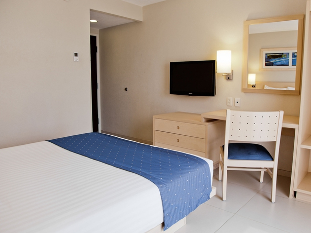 Imagen de la habitación del Hotel City Express Villahermosa. Foto 12