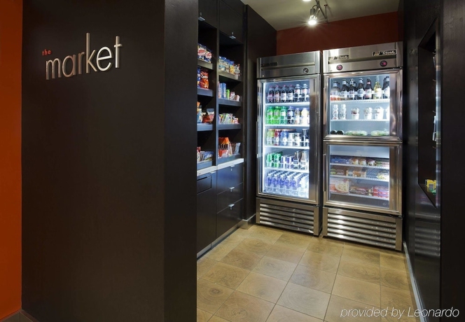 Imagen de los interiores del Hotel City Express by Marriott Houston Intercontinental Airport. Foto 17