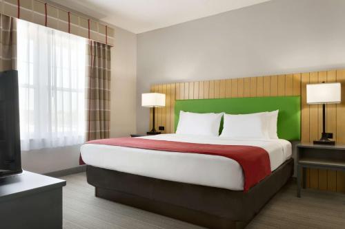 Imagen de la habitación del Hotel City Express by Marriott Louisville Southeast. Foto 9