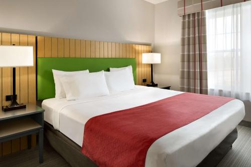 Imagen de la habitación del Hotel City Express by Marriott Louisville Southeast. Foto 14