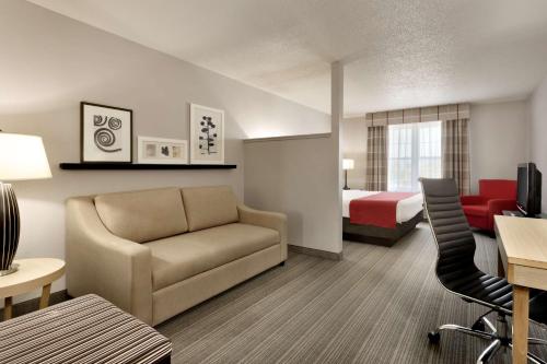 Imagen de la habitación del Hotel City Express by Marriott Louisville Southeast. Foto 16