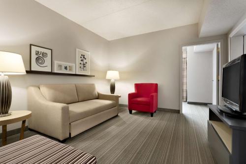 Imagen de la habitación del Hotel City Express by Marriott Louisville Southeast. Foto 17