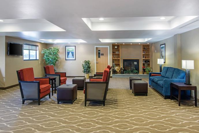 Imagen de los interiores del Hotel City Express by Marriott Milford Cooperstown. Foto 18