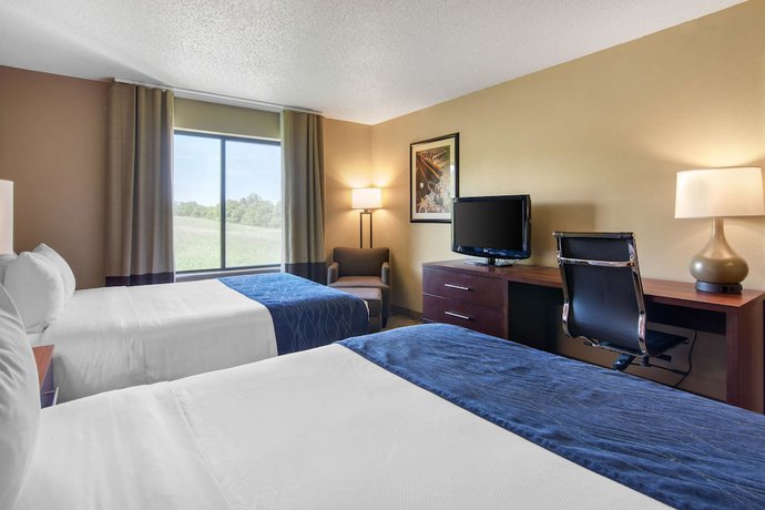 Imagen de la habitación del Hotel City Express by Marriott Milford Cooperstown. Foto 7