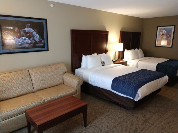 Imagen de la habitación del Hotel City Express by Marriott Milford Cooperstown. Foto 8