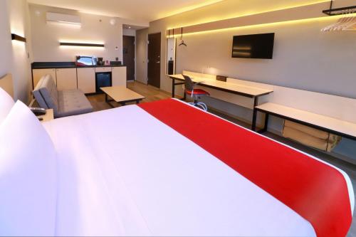 Imagen general del Hotel City Express by Marriott Monterrey Universidad. Foto 6