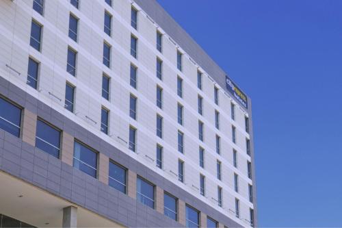 Imagen general del Hotel City Express by Marriott Monterrey Universidad. Foto 7