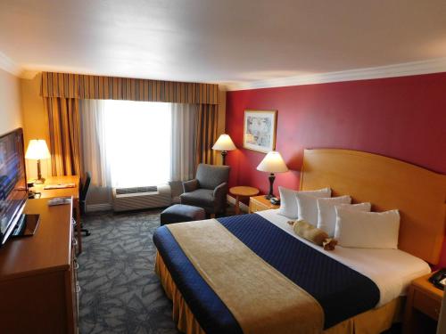 Imagen de la habitación del Hotel City Express by Marriott Placentia Anaheim. Foto 9