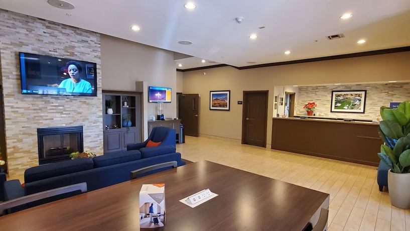 Imagen de los interiores del Hotel City Express by Marriott Tempe. Foto 15