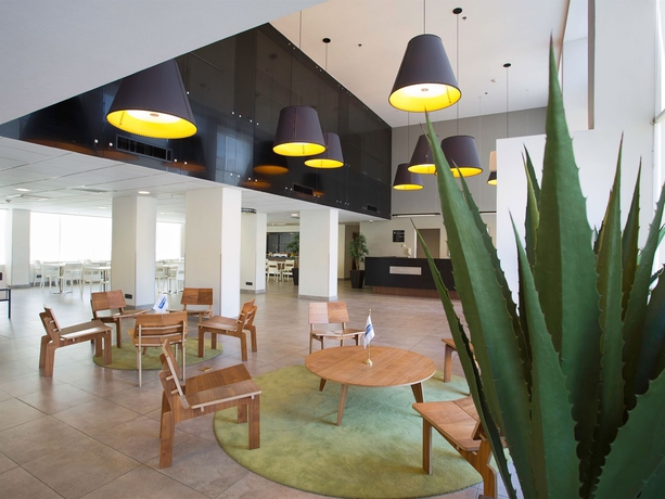 Imagen de los interiores del Hotel City Express by Marriott Tijuana Insurgentes. Foto 7