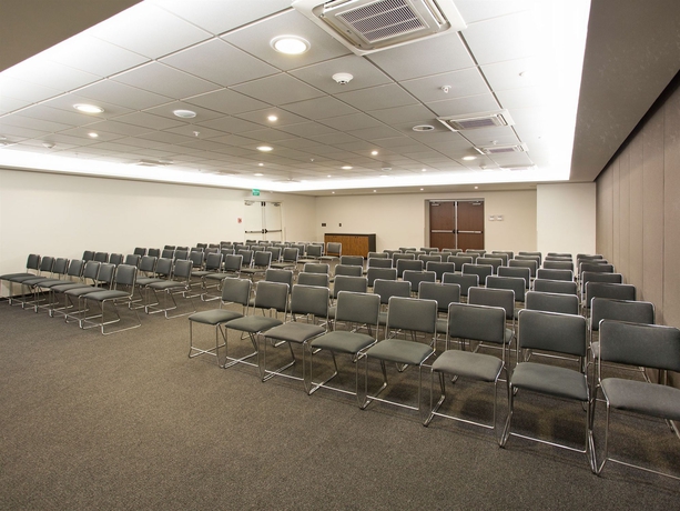 Imagen de los interiores del Hotel City Express by Marriott Tijuana Insurgentes. Foto 12
