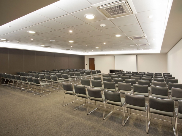 Imagen de los interiores del Hotel City Express by Marriott Tijuana Insurgentes. Foto 16