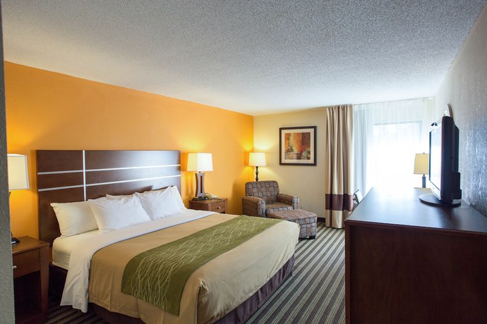 Imagen de la habitación del Hotel City Express by Marriott Yulee. Foto 7