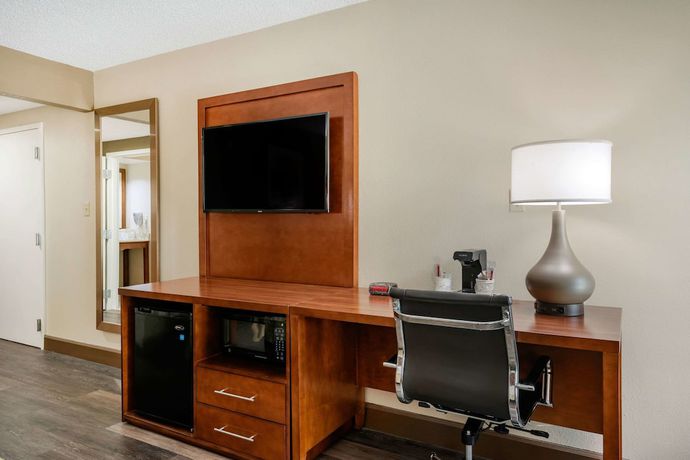 Imagen de la habitación del Hotel City Express by Marriott Yulee. Foto 10