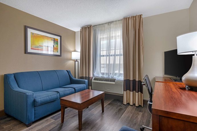 Imagen de la habitación del Hotel City Express by Marriott Yulee. Foto 11