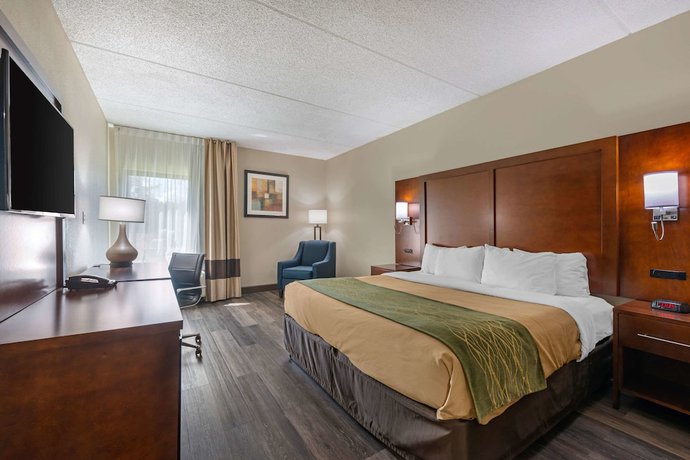 Imagen de la habitación del Hotel City Express by Marriott Yulee. Foto 12