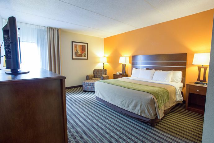 Imagen de la habitación del Hotel City Express by Marriott Yulee. Foto 14