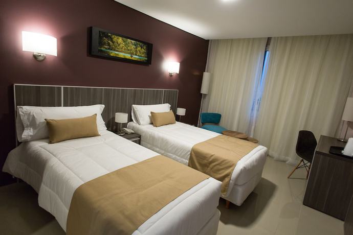 Imagen de la habitación del Hotel City Falls Iguazú. Foto 13