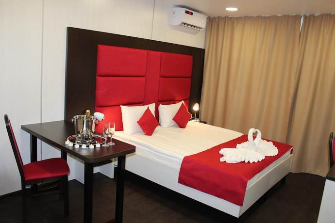 Imagen de la habitación del Hotel City Fox. Foto 6