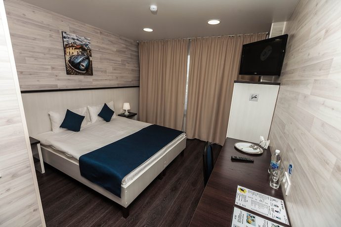Imagen de la habitación del Hotel City Fox. Foto 10