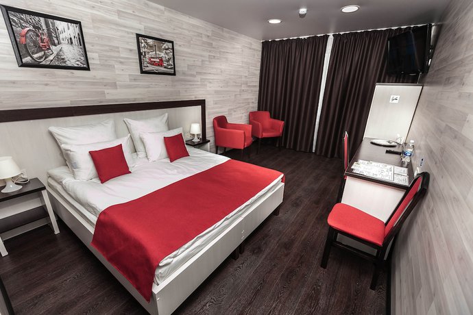 Imagen de la habitación del Hotel City Fox. Foto 14