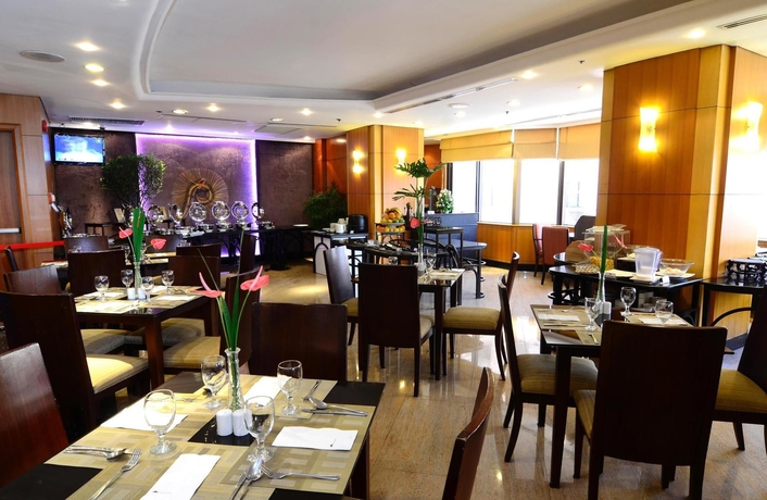 Imagen del bar/restaurante del Hotel City Garden Makati. Foto 5