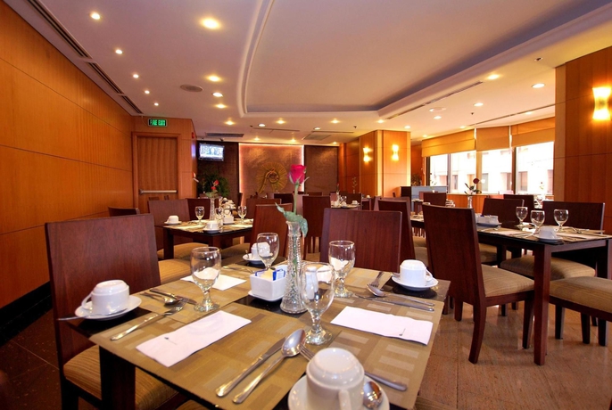 Imagen del bar/restaurante del Hotel City Garden Makati. Foto 8