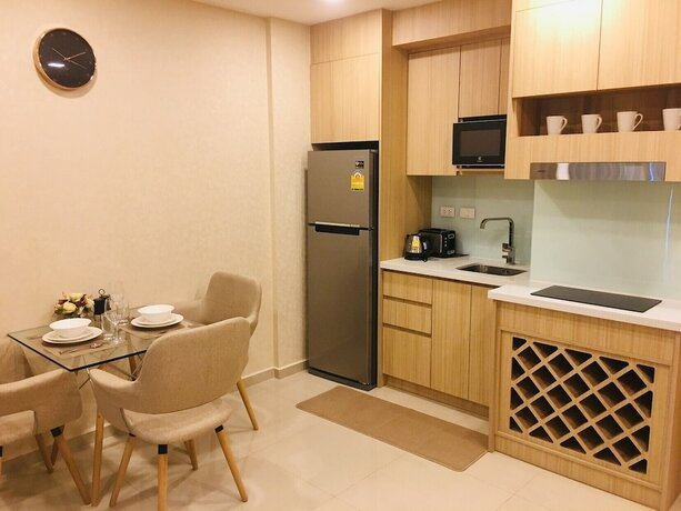 Imagen de la habitación del Hotel City Garden Tower. Foto 9