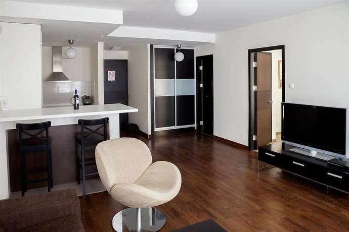 Imagen de los interiores del Hotel City Gardens Apartments. Foto 4
