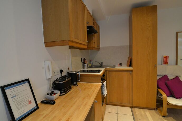Imagen de la habitación del Hotel City Gate Kensington. Foto 16