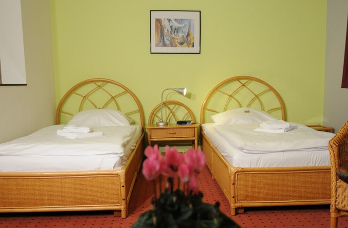 Imagen de la habitación del Hotel City, Geilenkirchen. Foto 14