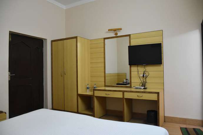 Imagen de la habitación del Hotel City Grand, Benar&eacute;s. Foto 10
