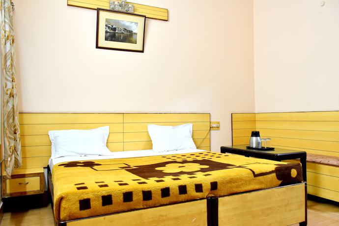 Imagen de la habitación del Hotel City Grand, Benar&eacute;s. Foto 17