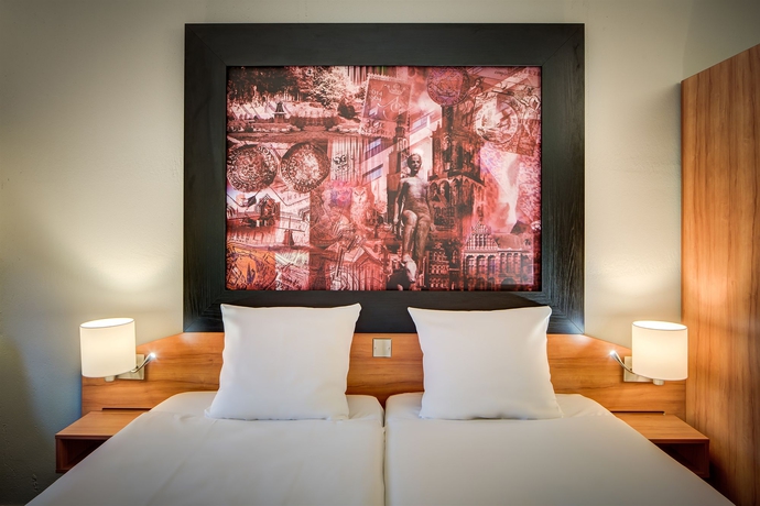 Imagen de la habitación del Hotel City Groningen. Foto 9