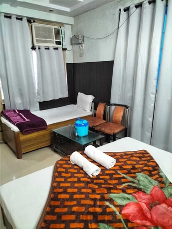 Imagen de la habitación del Hotel City Heart, Haridwar. Foto 3